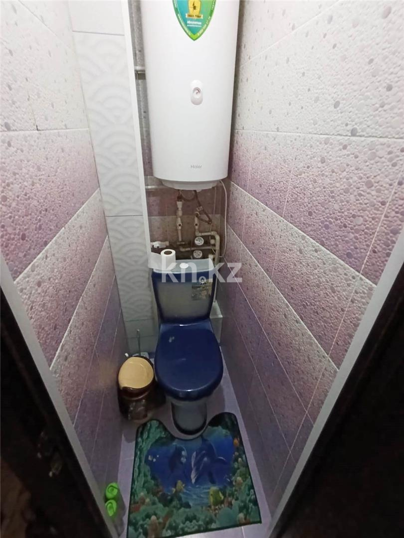 Продажа 3-комнатной квартиры, 48 м², мкр-н 17, дом  55 в Караганде - фото 11