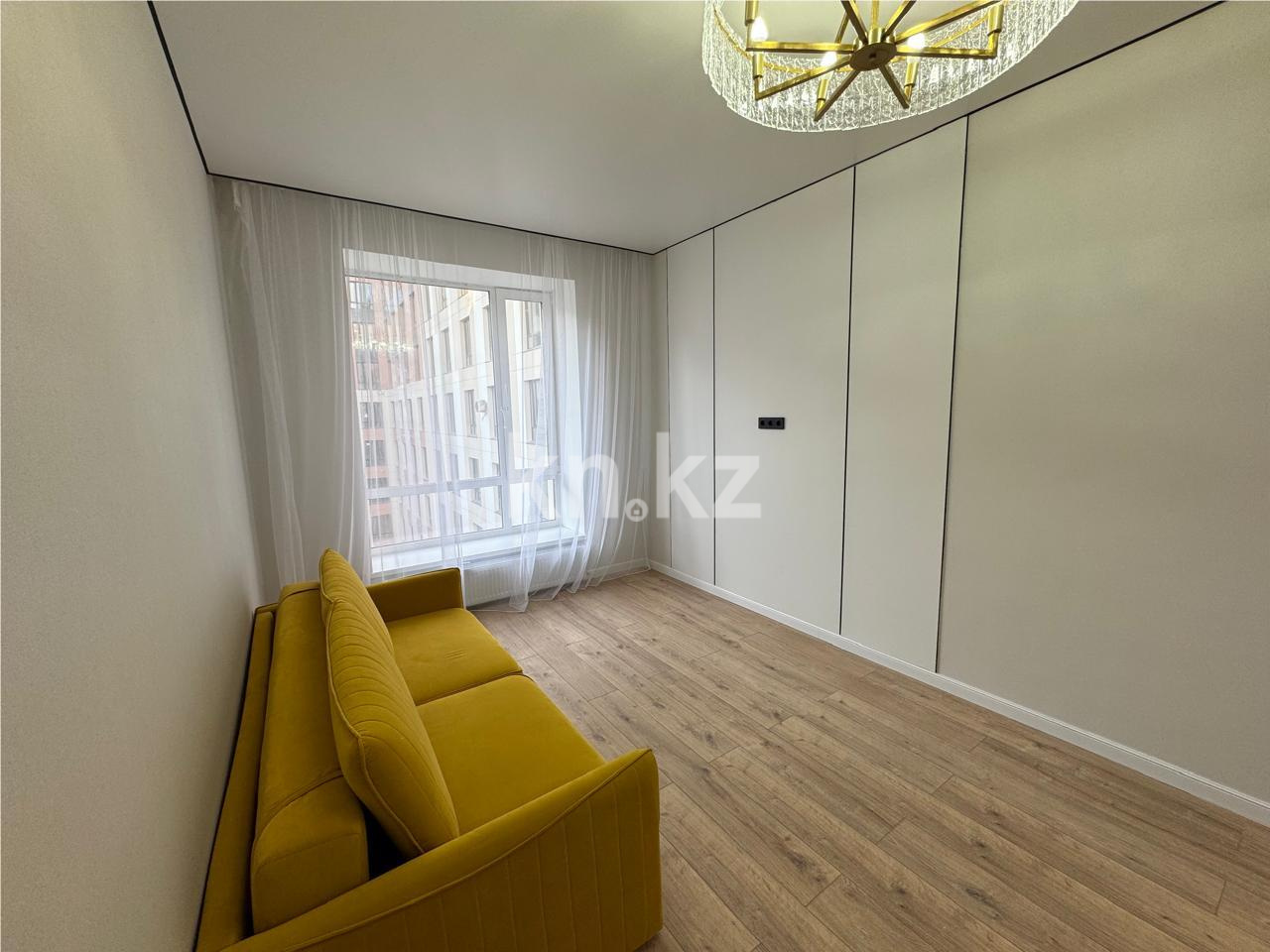 Продажа 2-комнатной квартиры, 39 м², ул. Айтматова в Астане