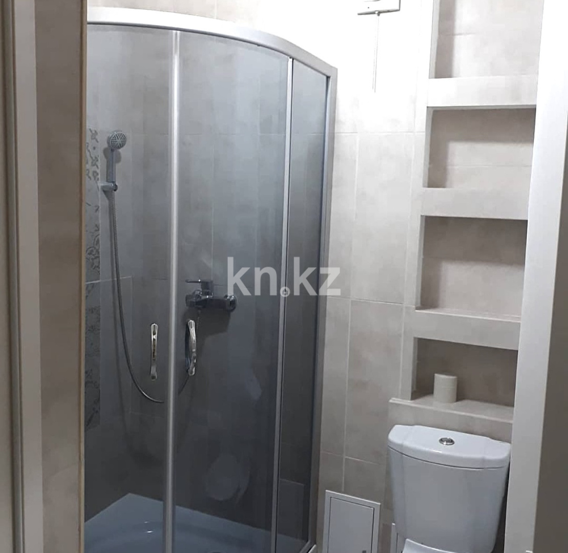 Аренда 1-комнатной квартиры посуточно, 35 м² в Актобе - фото 6