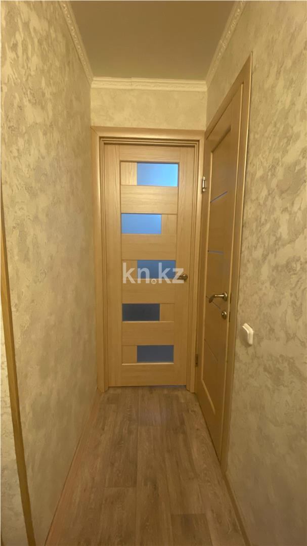 Продажа 4-комнатной квартиры, 61 м², ул. Муканова - Продажа  четырехкомнатных квартир в Караганде фото 13 из 15