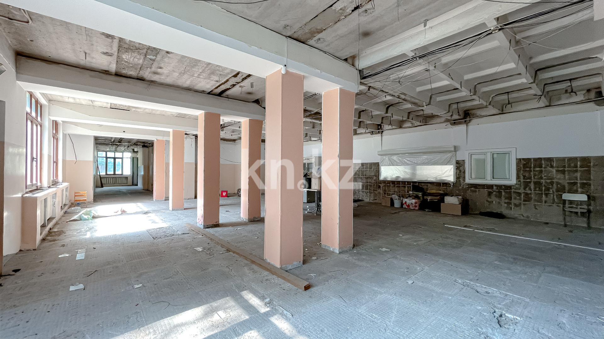 Продажа здания, 4600 м² - Продажа зданий в Алматы фото 26 из 40