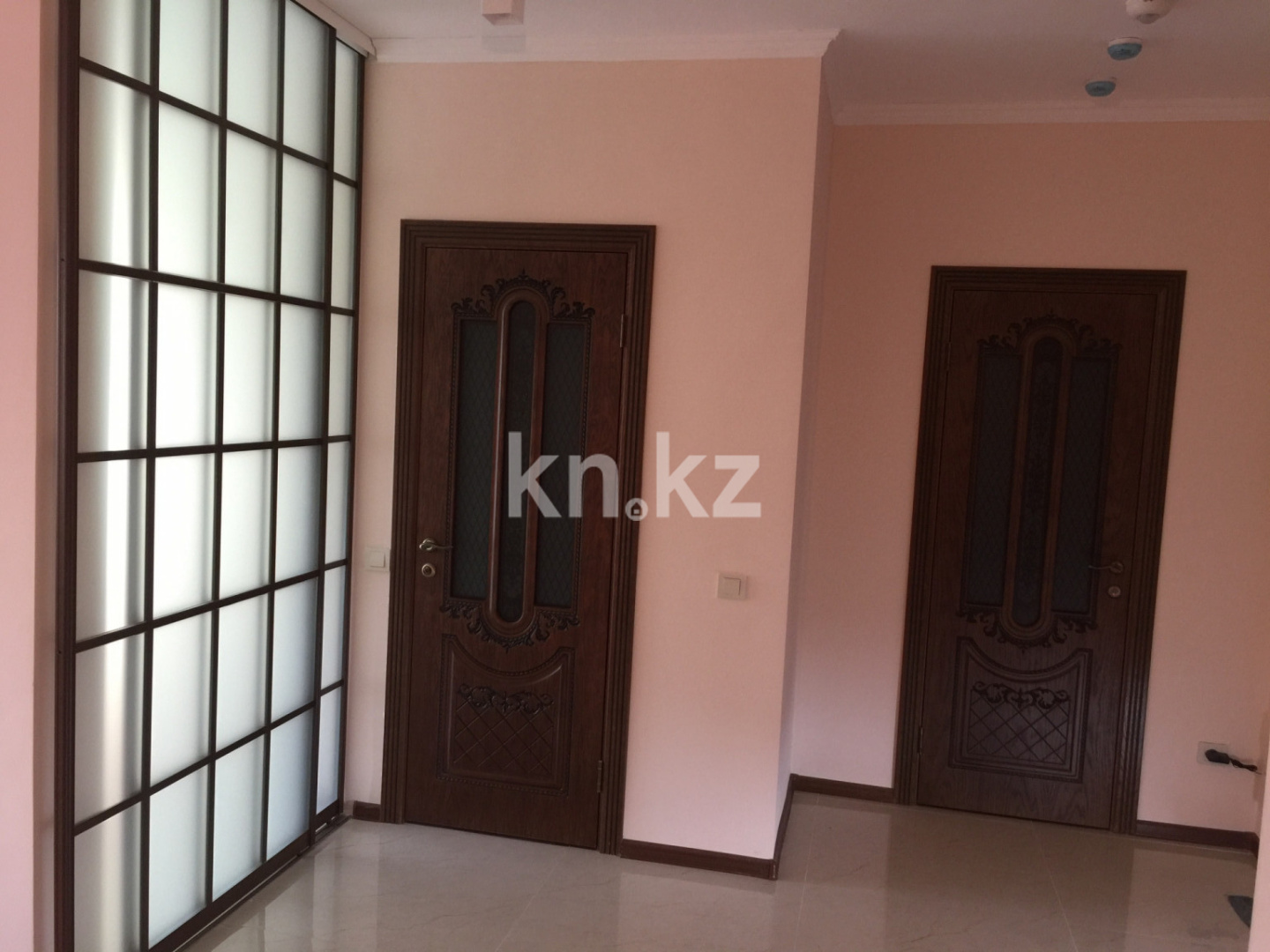 Продажа 2-комнатной квартиры, 54 м², пр. Райымбека, дом  210/12 - ул. Ауэзова - Продажа квартир в Алмалинском р-не Алматы фото 6 из 16