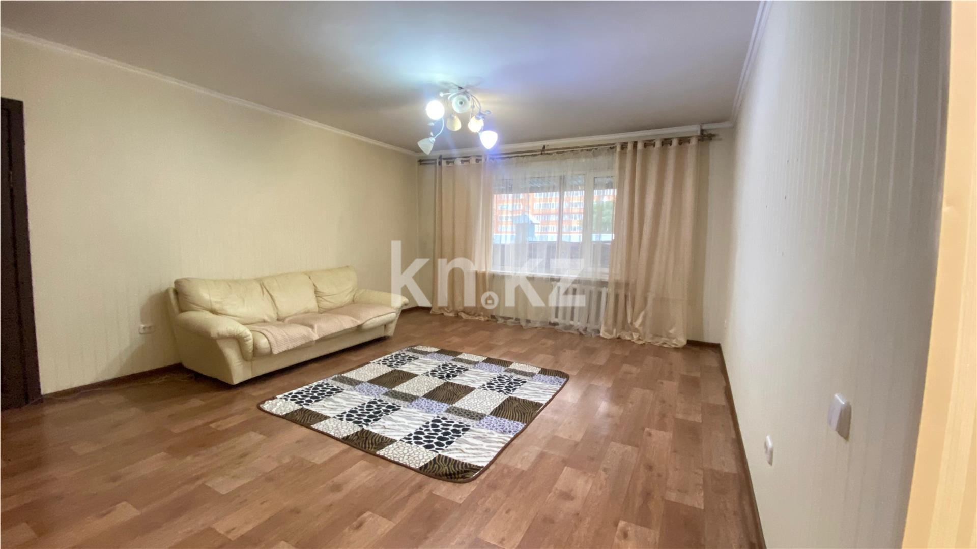 Продажа 2-комнатной квартиры, 54 м², мкр-н Степной-3 - Продажа  двухкомнатных квартир в Караганде фото 1 из 10