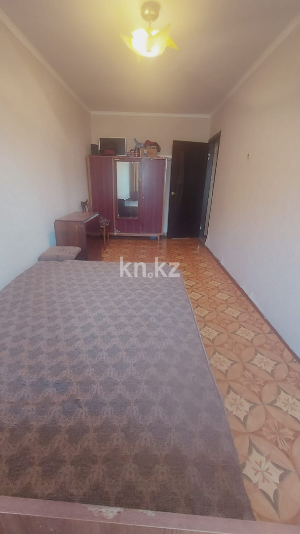 Продажа 4-комнатной квартиры, 76 м², 1 кв-л, дом  14 в Караганде - фото 7