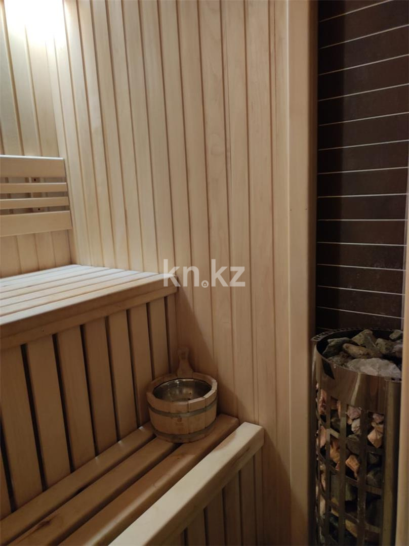 Продажа 5-комнатного дома, 480 м², ул. Акселеу Сейдимбека в Караганде - фото 14