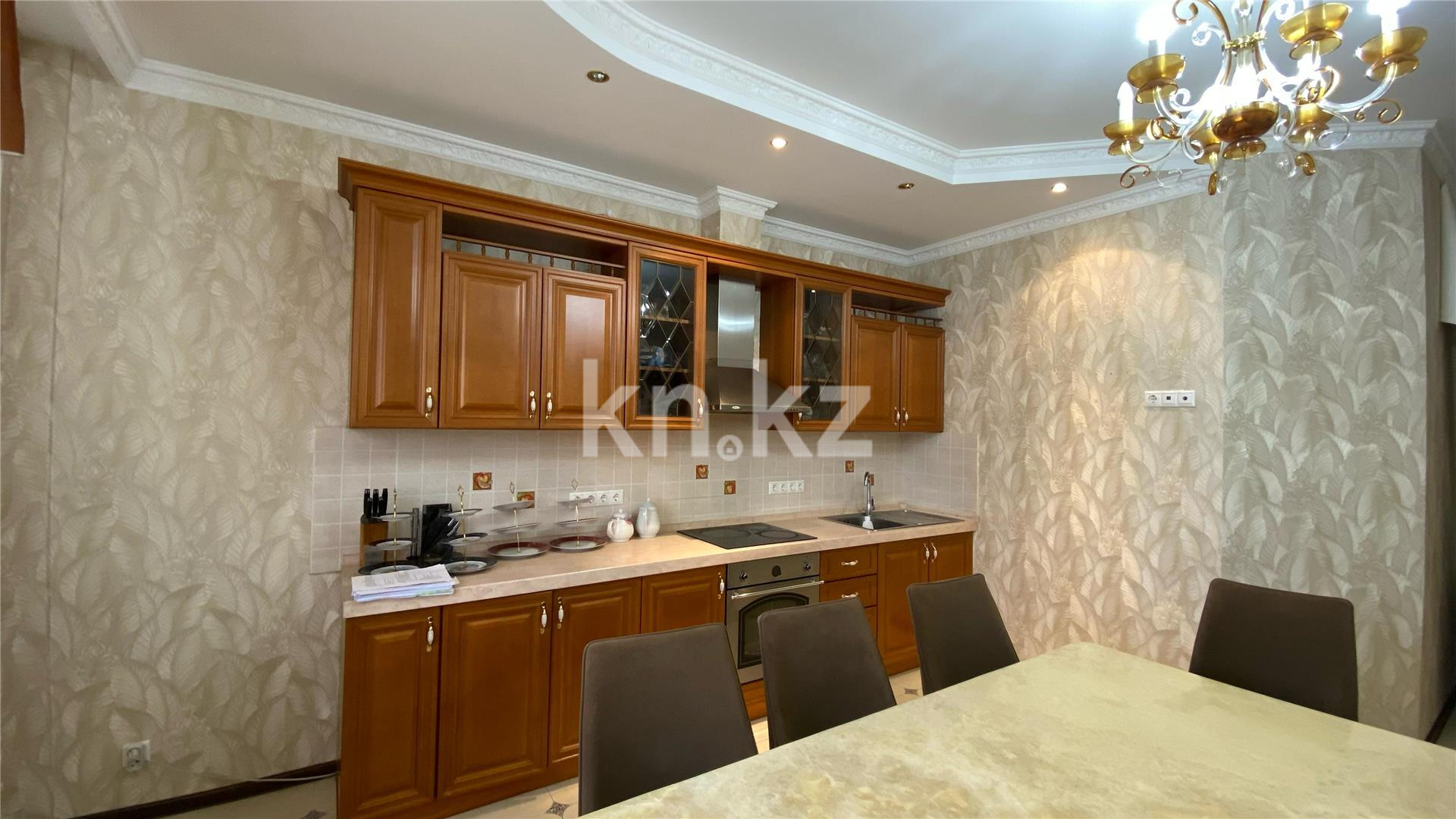 Продажа 4-комнатной квартиры, 164 м², пр. Кошкарбаева в Астане - фото 13