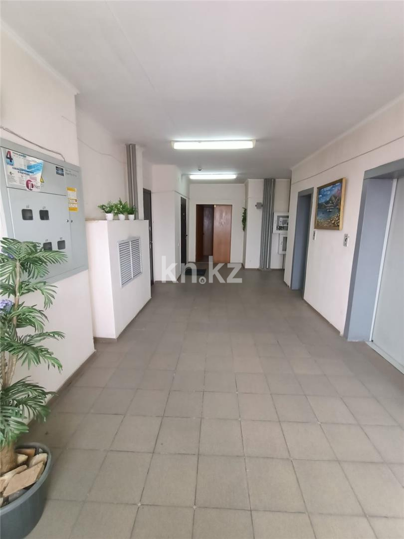 Продажа 2-комнатной квартиры, 67 м², пр. Республики - Продажа  двухкомнатных квартир в Караганде фото 13 из 14