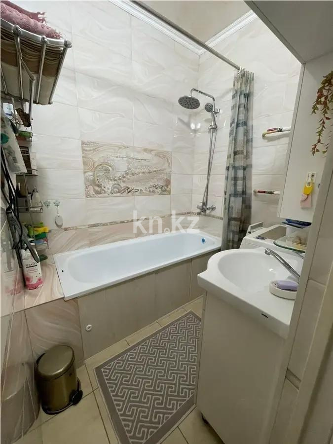 Продажа 2-комнатной квартиры, 50 м², мкр-н Нуркент, дом  5/12 в Алматы - фото 4