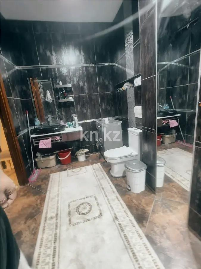 Продажа 4-комнатной квартиры, 137 м², ул. Прокофьева, дом  144 в Алматы - фото 5