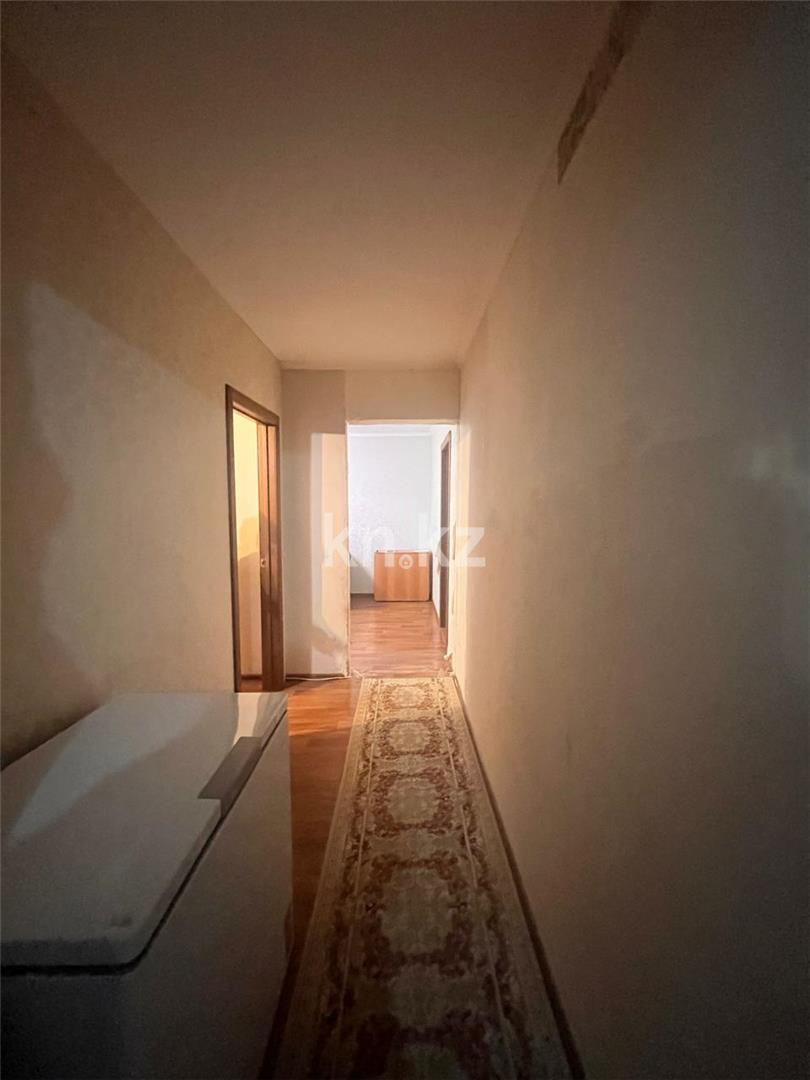 Продажа 3-комнатной квартиры, 69 м², ул. Университетская, дом  29 - Продажа  трехкомнатных квартир в Караганде фото 12 из 15