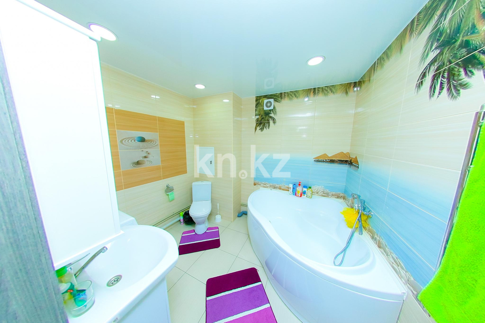 Аренда 2-комнатной квартиры посуточно, 60 м², ул. Орджоникидзе, дом  4 - Аренда квартир посуточно в Усть-Каменогорске фото 5 из 13