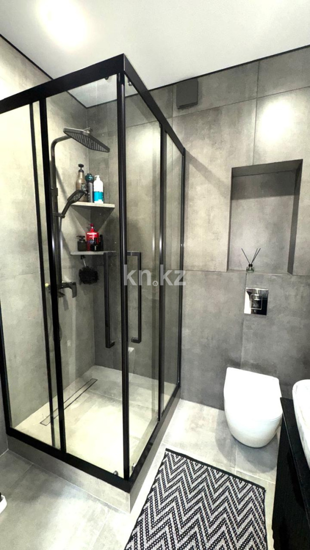 Продажа 3-комнатной квартиры, 70.2 м² в Алматы - фото 14