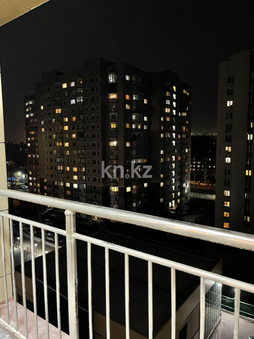 Аренда 1-комнатной квартиры посуточно, 35 м², ул. Торайгырова, дом  21/1 - ул. Саина - Аренда  однокомнатных квартир посуточно в Алматы фото 2 из 8