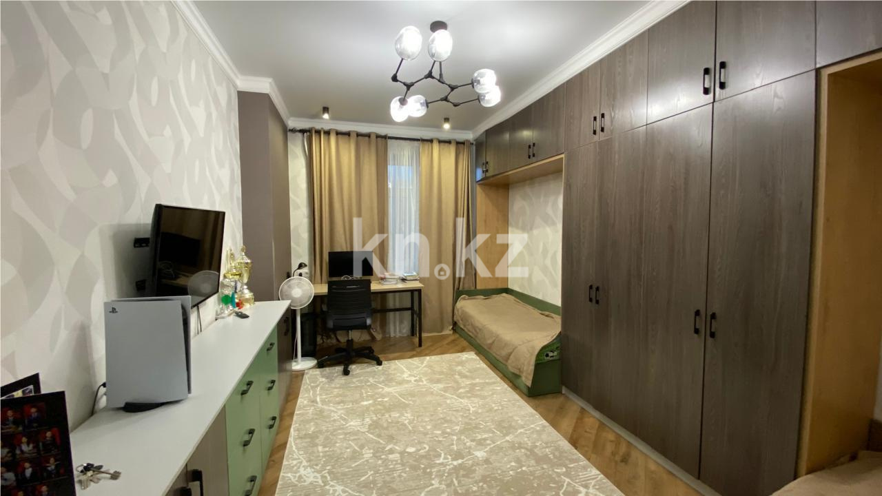 Продажа 4-комнатной квартиры, 107 м², ул. Таттимбета - Продажа  четырехкомнатных квартир в Караганде фото 8 из 21