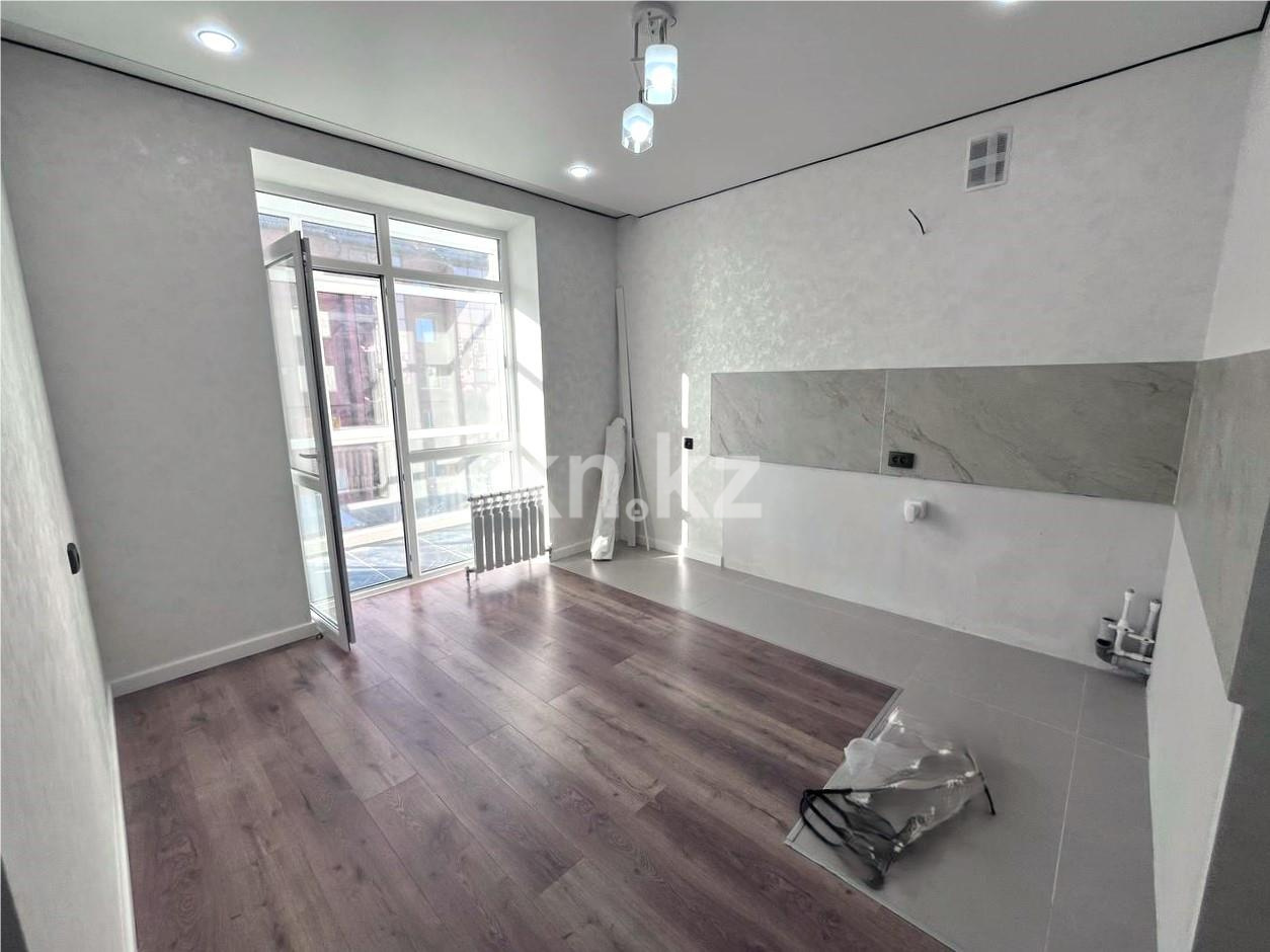 Продажа 2-комнатной квартиры, 40 м², ул. Муканова - Продажа  двухкомнатных квартир в новостройках Караганды фото 3 из 21