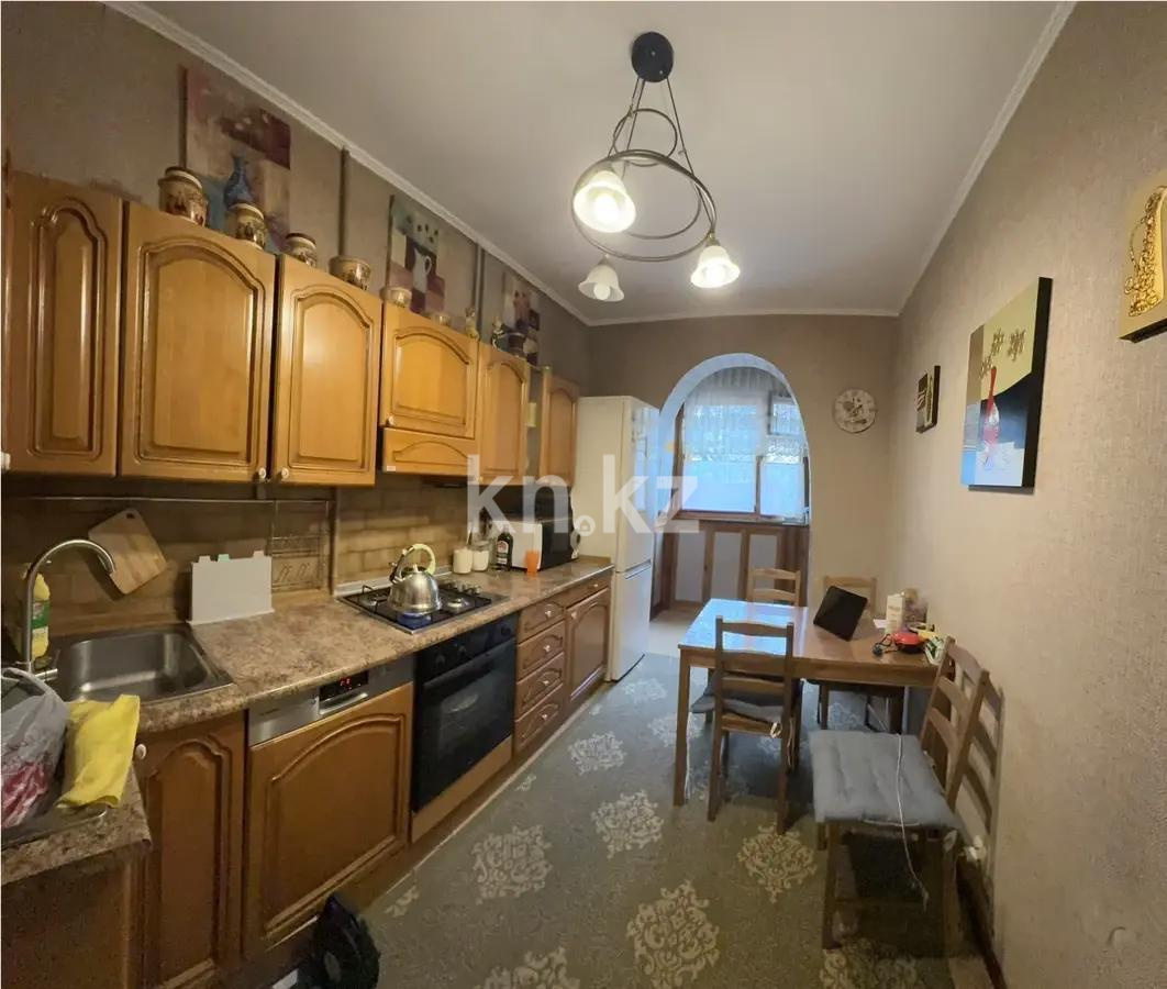 Продажа 4-комнатной квартиры, 81 м², ул. Муратбаева, дом  175 - Продажа  четырехкомнатных квартир в Алматы без посредников фото 5 из 9