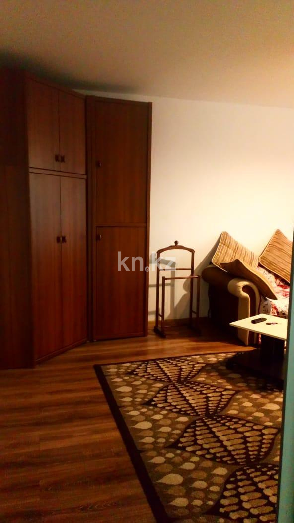 Аренда 2-комнатной квартиры посуточно, 45 м², ул. Басенова, дом  41 - ул. Розыбакиева - Аренда  двухкомнатных квартир посуточно в Алматы без посредников с фото фото 2 из 9