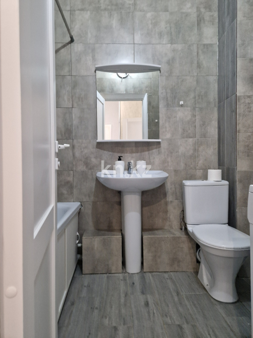 Аренда 1-комнатной квартиры посуточно, 43 м², ул. Анет баба, дом  9/1 - ул. Мухамедханова - Аренда  однокомнатных квартир посуточно в Астане с фото фото 10 из 11