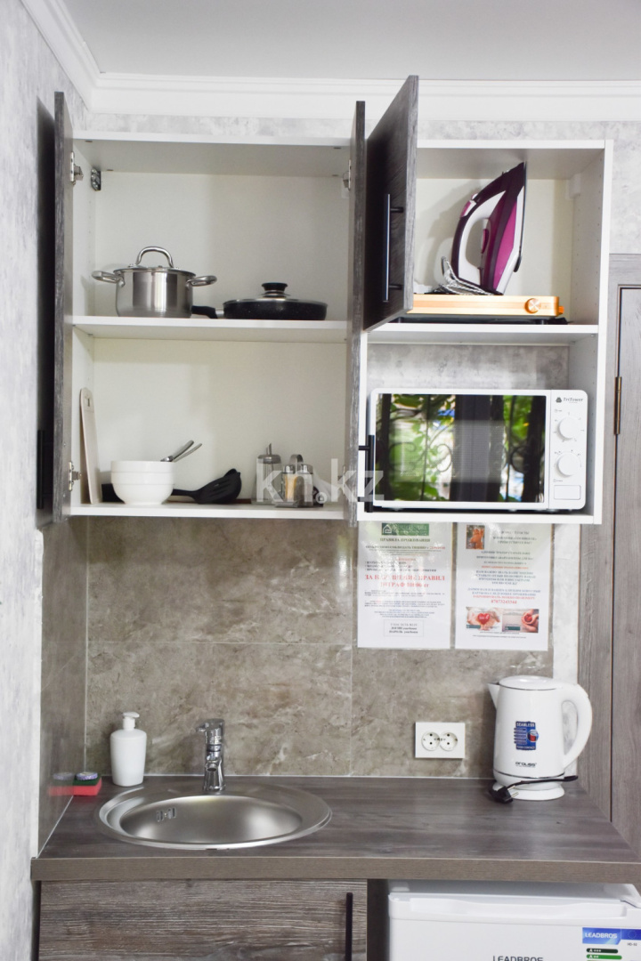 Аренда 1-комнатной квартиры посуточно, 17 м², ул. Си Синхая, дом  18 - ул. Жарокова - Аренда  однокомнатных квартир посуточно в Алматы с фото фото 4 из 6