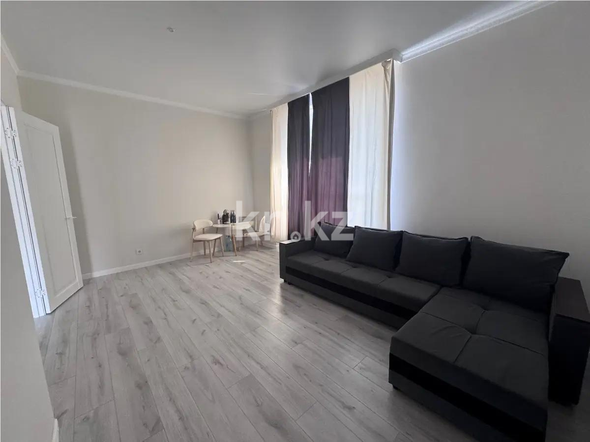 Продажа 1-комнатной квартиры, 43.2 м², пр. Аль-Фараби, дом  9 в Астане