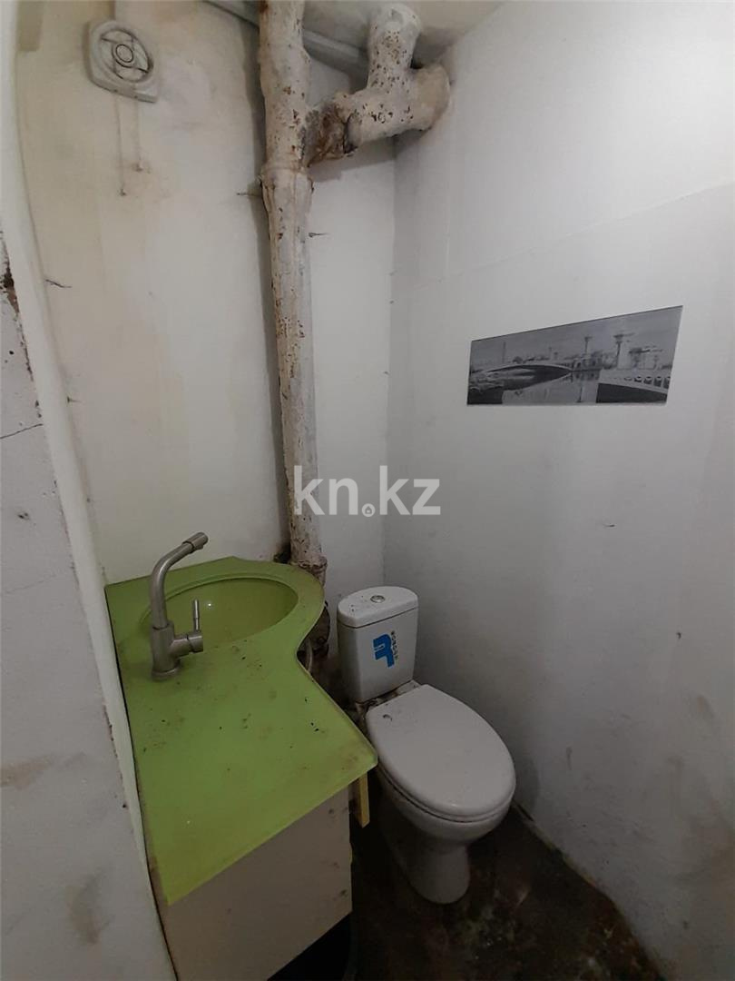 Продажа 4-комнатной квартиры, 96 м², ул. Степная, дом  1а - Продажа  четырехкомнатных квартир в Караганде фото 12 из 27