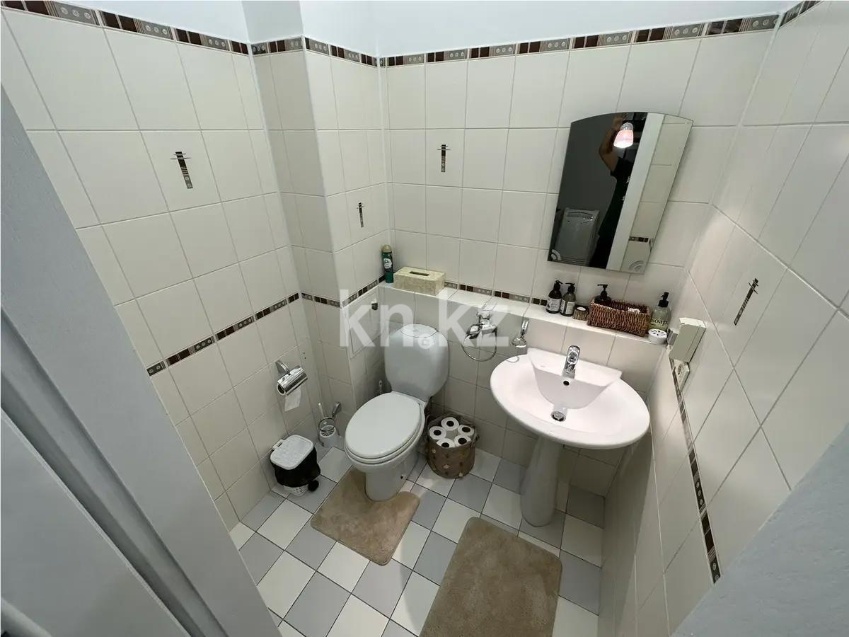 Продажа 4-комнатной квартиры, 350 м², мкр-н Самал-2, дом  63 - Продажа квартир в Алматы фото 7 из 8