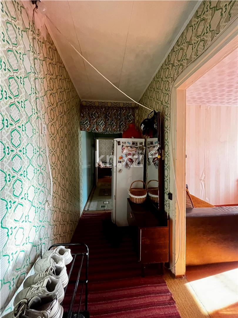 Продажа 3-комнатной квартиры, 61 м², мкр-н 16, дом  49 в Караганде - фото 12