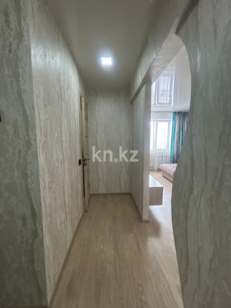 Продажа 1-комнатной квартиры, 34 м² - Продажа однокомнатных квартир в Усть-Каменогорске фото 8 из 12