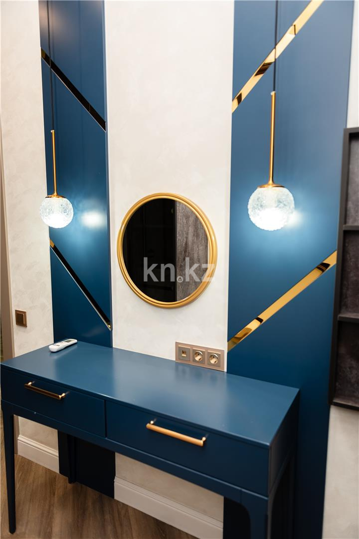 Продажа 6-комнатной квартиры, 345 м², ул. Муканова, дом  53 - Продажа  пятикомнатных квартир в Караганде фото 13 из 58