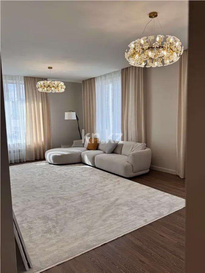 Продажа 4-комнатной квартиры, 144 м², пр. Тауелсыздык, дом  56/1 - Продажа  четырехкомнатных квартир в новостройках Астаны без посредников фото 1 из 7