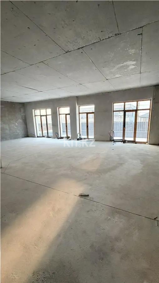 Продажа 4-комнатной квартиры, 205 м², ул. Жубановой, дом  26/1 - Продажа квартир в новостройках Алматы без посредников фото 2 из 2