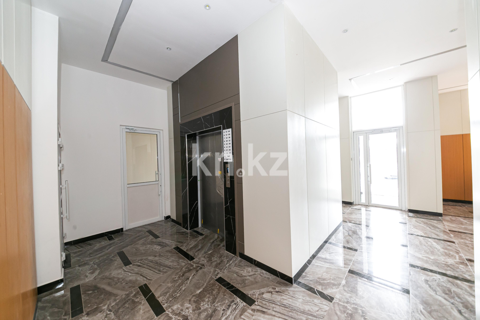 Продажа 3-комнатной квартиры, 92 м², ул. Байтурсынова, дом  10/2 в Астане - фото 19