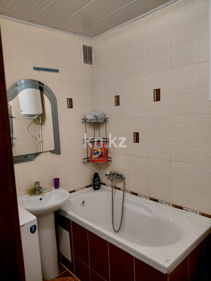 Аренда 2-комнатной квартиры, 44 м², ул. Рыскулова, дом  9 - Аренда квартир помесячно в Караганде фото 3 из 4