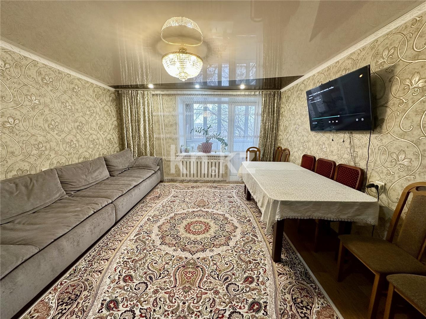 Продажа 4-комнатной квартиры, 74 м², ул. Гапеева - Продажа  четырехкомнатных квартир в Караганде фото 1 из 21