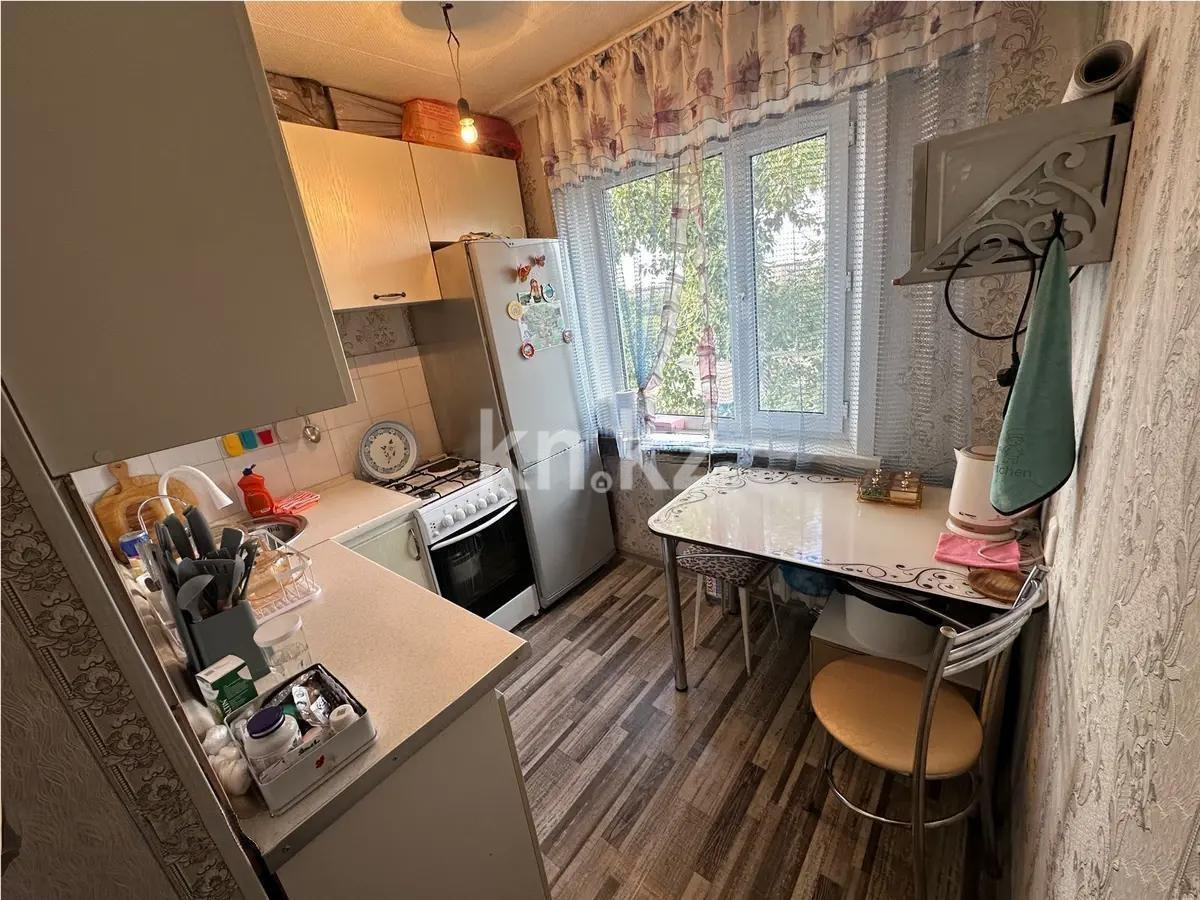 Продажа 2-комнатной квартиры, 44 м², мкр-н 15, дом  9 в Караганде - фото 3