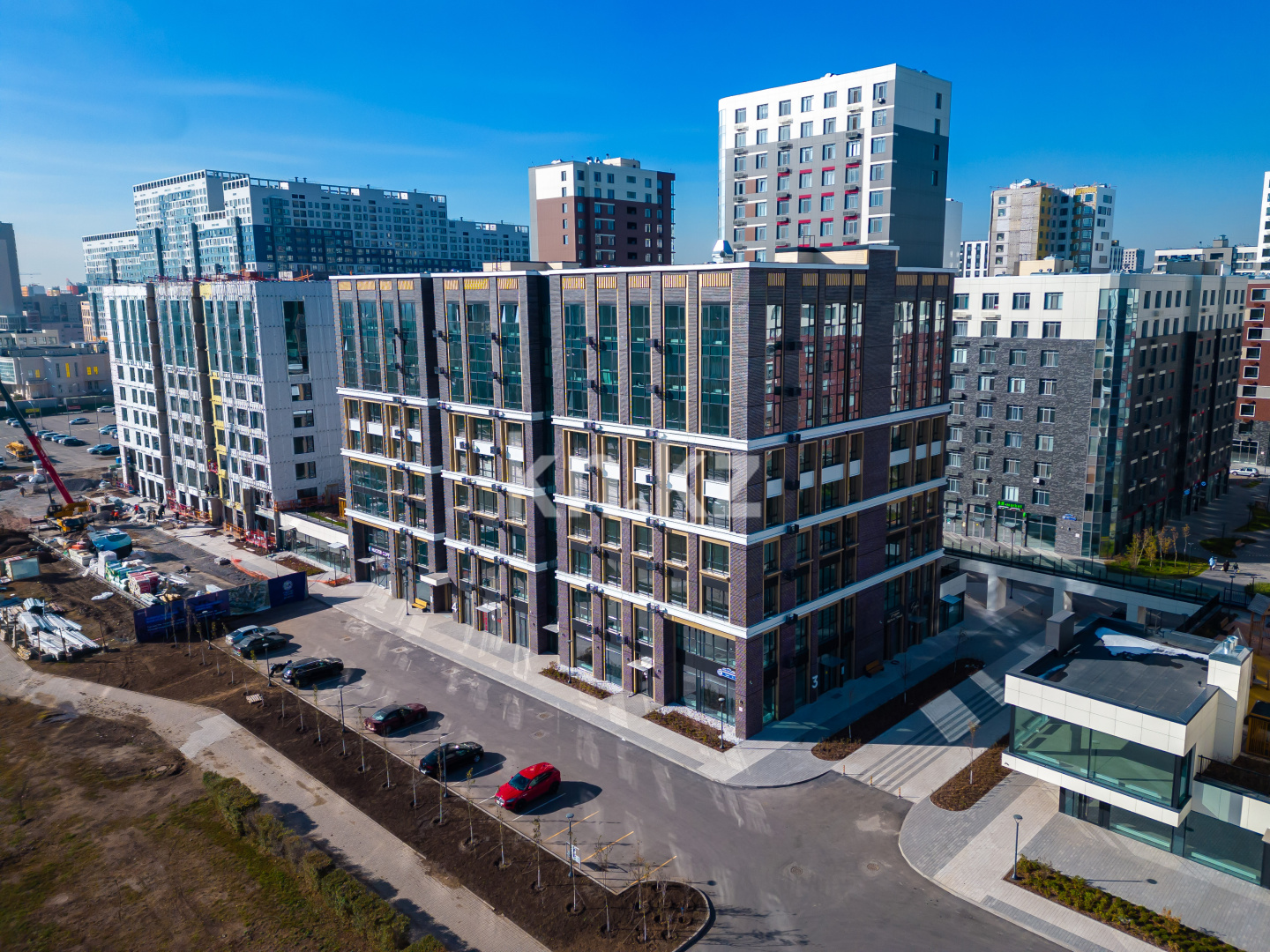 Продажа 2-комнатной квартиры, 72.93 м², пр. Туран, дом  43б в Астане - фото 9