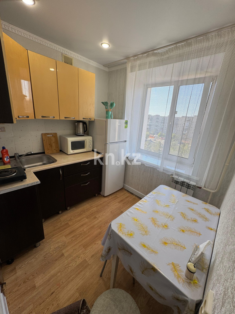 Аренда 2-комнатной квартиры посуточно, 52 м², Торайгырова, дом  59 в Павлодаре - фото 3