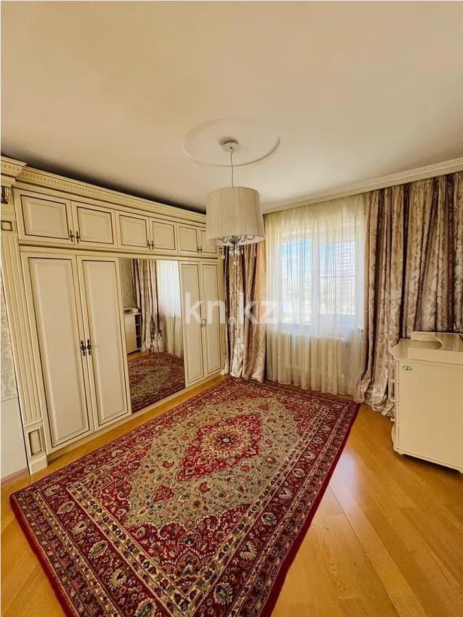 Продажа 2-комнатной квартиры, 96 м², ул. Валиханова, дом  3 в Астане - фото 2