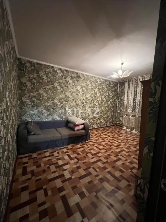 Продажа 1-комнатной квартиры, 41.7 м², мкр-н Аксай-3, дом  10 в Алматы