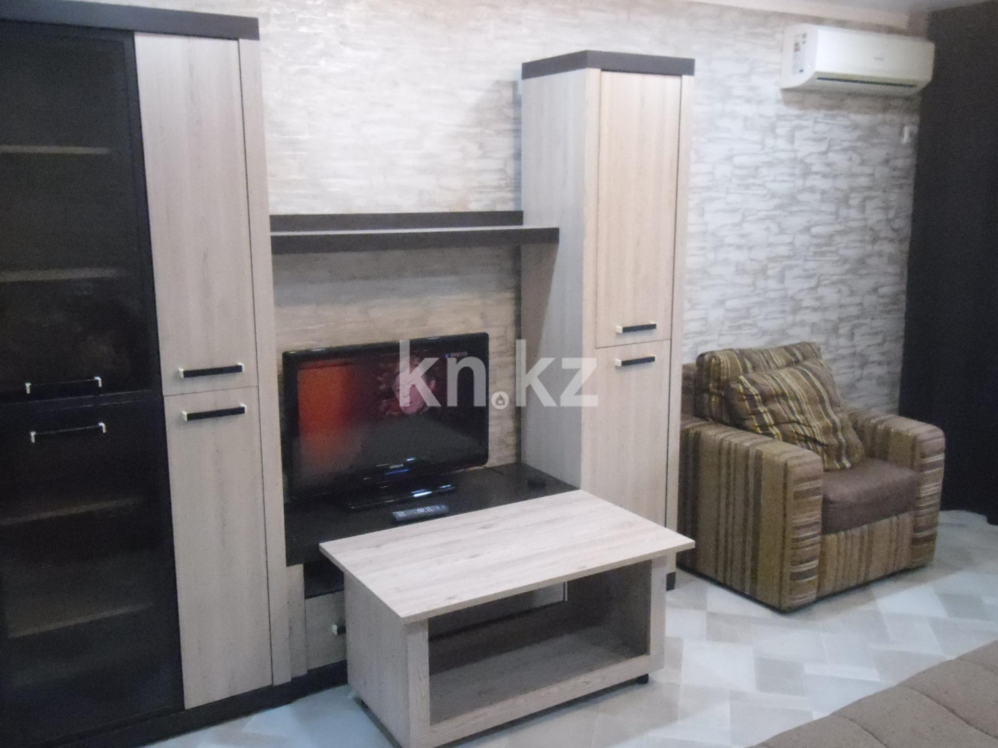 Аренда 1-комнатной квартиры посуточно, 45 м², ул. Набережная Славского, дом  50 в Усть-Каменогорске - фото 20