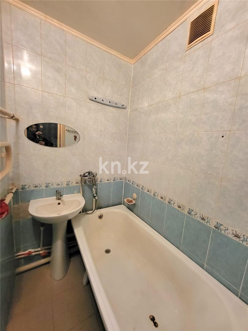 Продажа 2-комнатной квартиры, 43 м², ул. Абая в Темиртау - фото 7