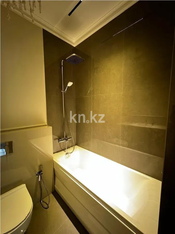 Продажа 2-комнатной квартиры, 78 м², пр. Аль-Фараби, дом  41/3 в Алматы - фото 4