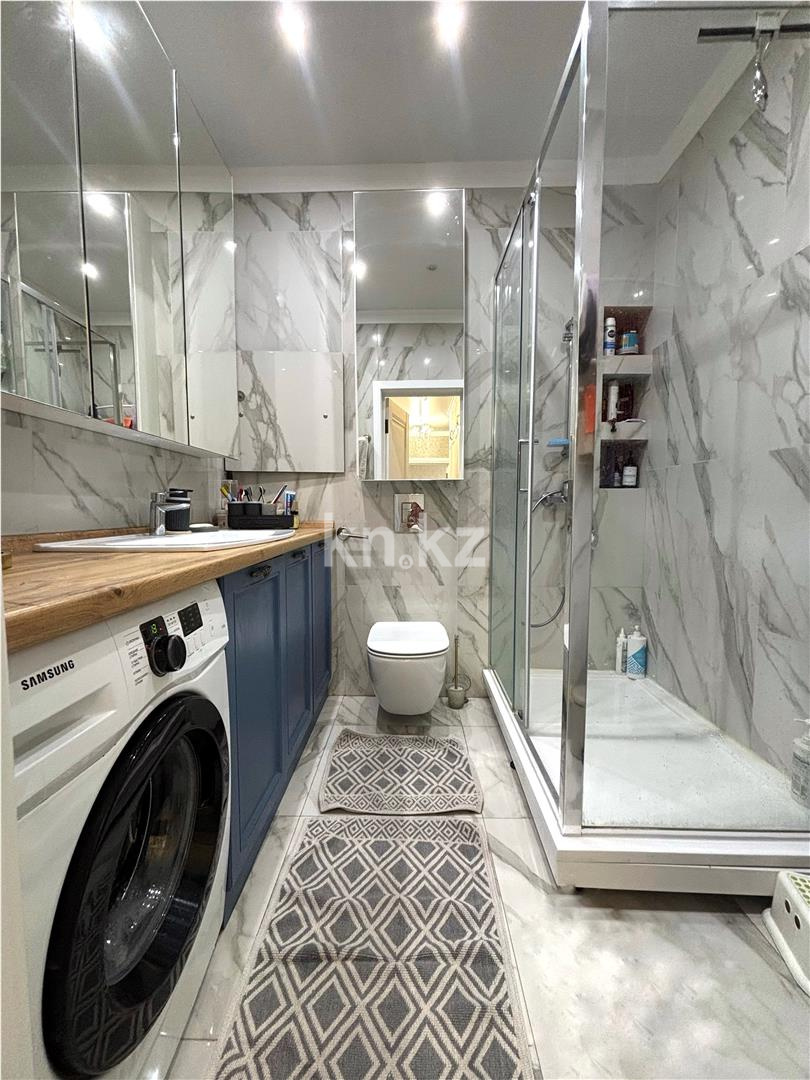 Продажа 3-комнатной квартиры, 95 м², пр. Сейфуллина, дом  10/1 в Караганде - фото 9