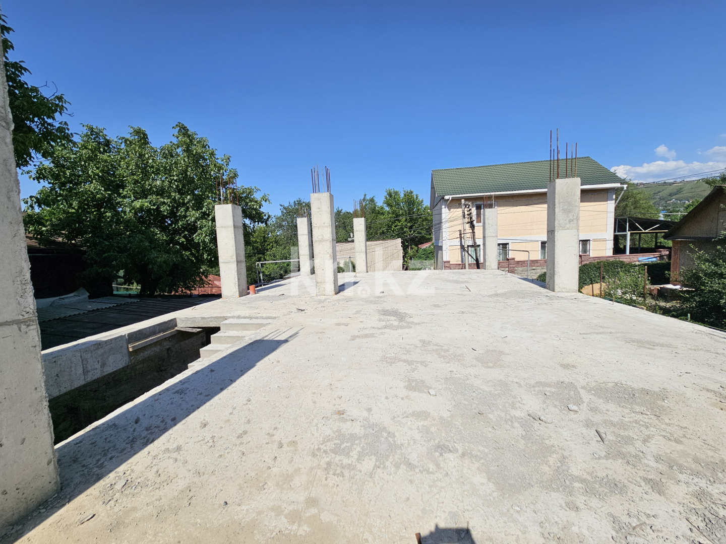 Продажа 7-комнатного дома, 350 м², ул. Саратовская - Продажа домов, коттеджей в Алматы фото 2 из 3