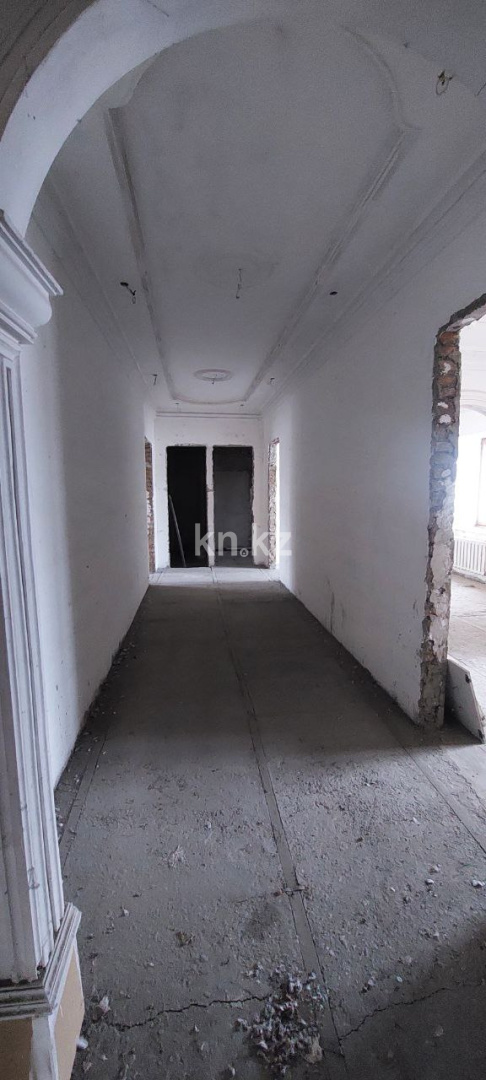 Продажа 9-комнатного дома, 517.9 м², Досжанова, дом  9 - Продажа квартир в Костанае фото 23 из 40