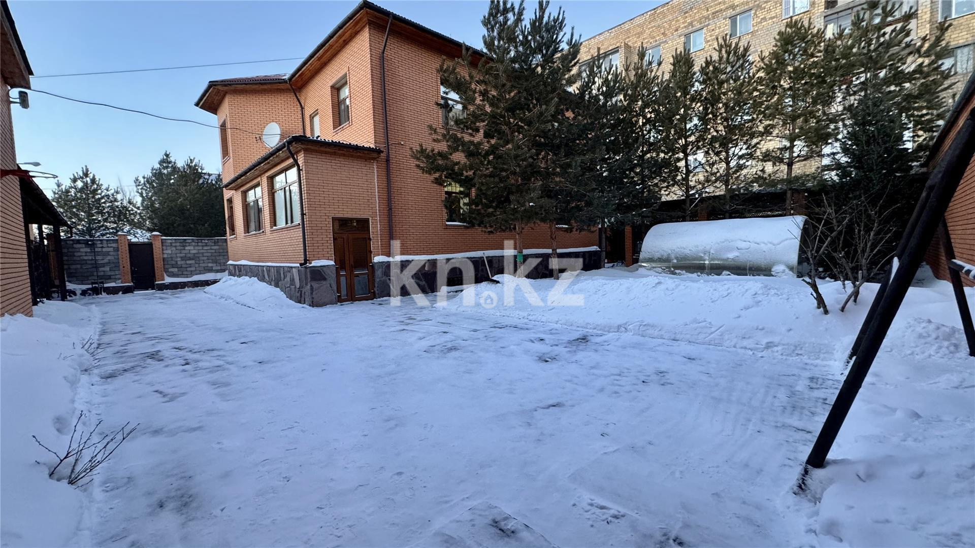 Продажа 6-комнатного дома, 391 м², ул. Ермекова, дом  91/7 в Караганде - фото 35