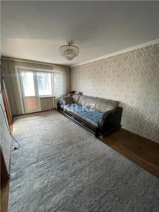 Продажа 4-комнатной квартиры, 62 м², 17 мкр. - Продажа  четырехкомнатных квартир в Караганде фото 1 из 7