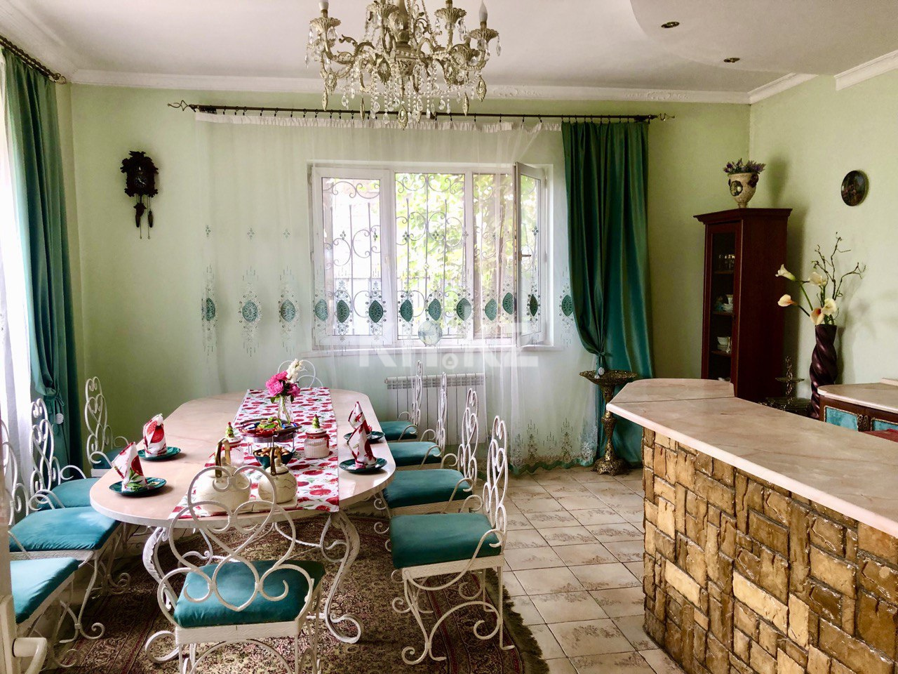 Продажа 5-комнатного дома, 230 м², ул. Халиуллина - Продажа домов, коттеджей в Алматы без посредников фото 9 из 22