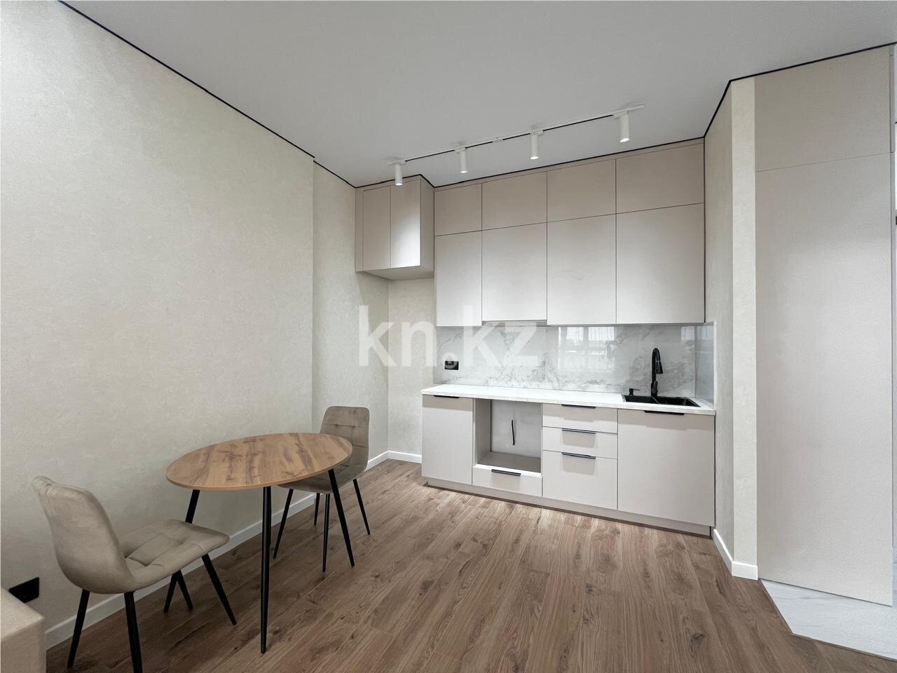 Продажа 2-комнатной квартиры, 44 м² в Астане