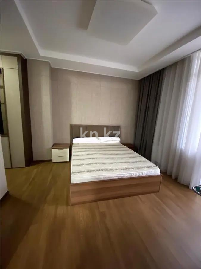 Продажа 2-комнатной квартиры, 70 м², пр. Кошкарбаева, дом  10/1 в Астане - фото 2
